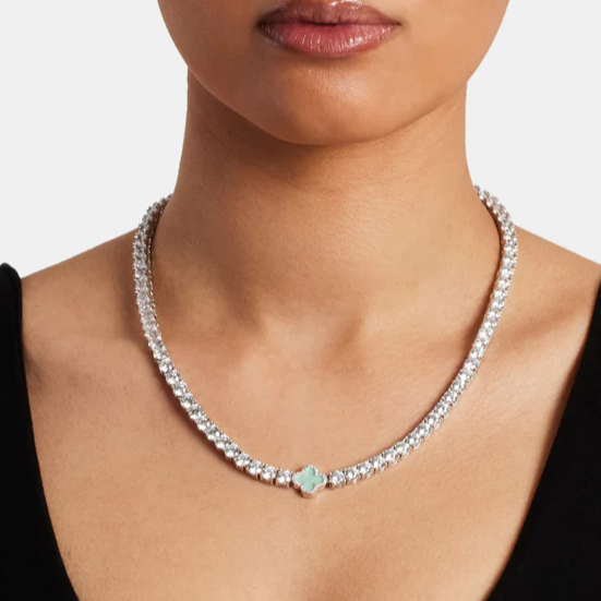 Tennis-Halskette mit Edelsteinmotiv in Hellgrün