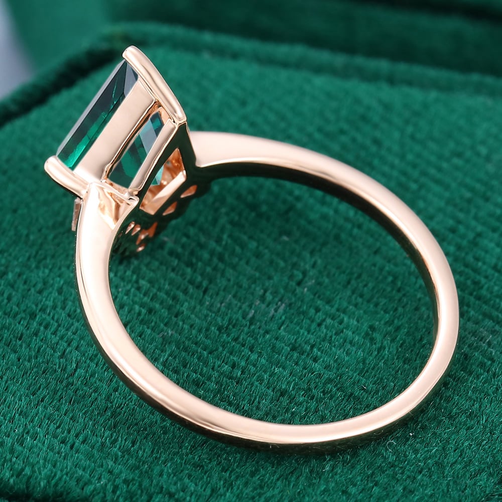 Einzigartiger Smaragd-Verlobungsring im Kite-Schliff, Vintage-Ring