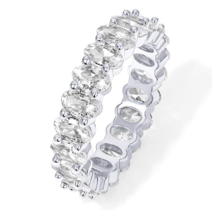 vergoldeter ovaler Zirkonia Lovering