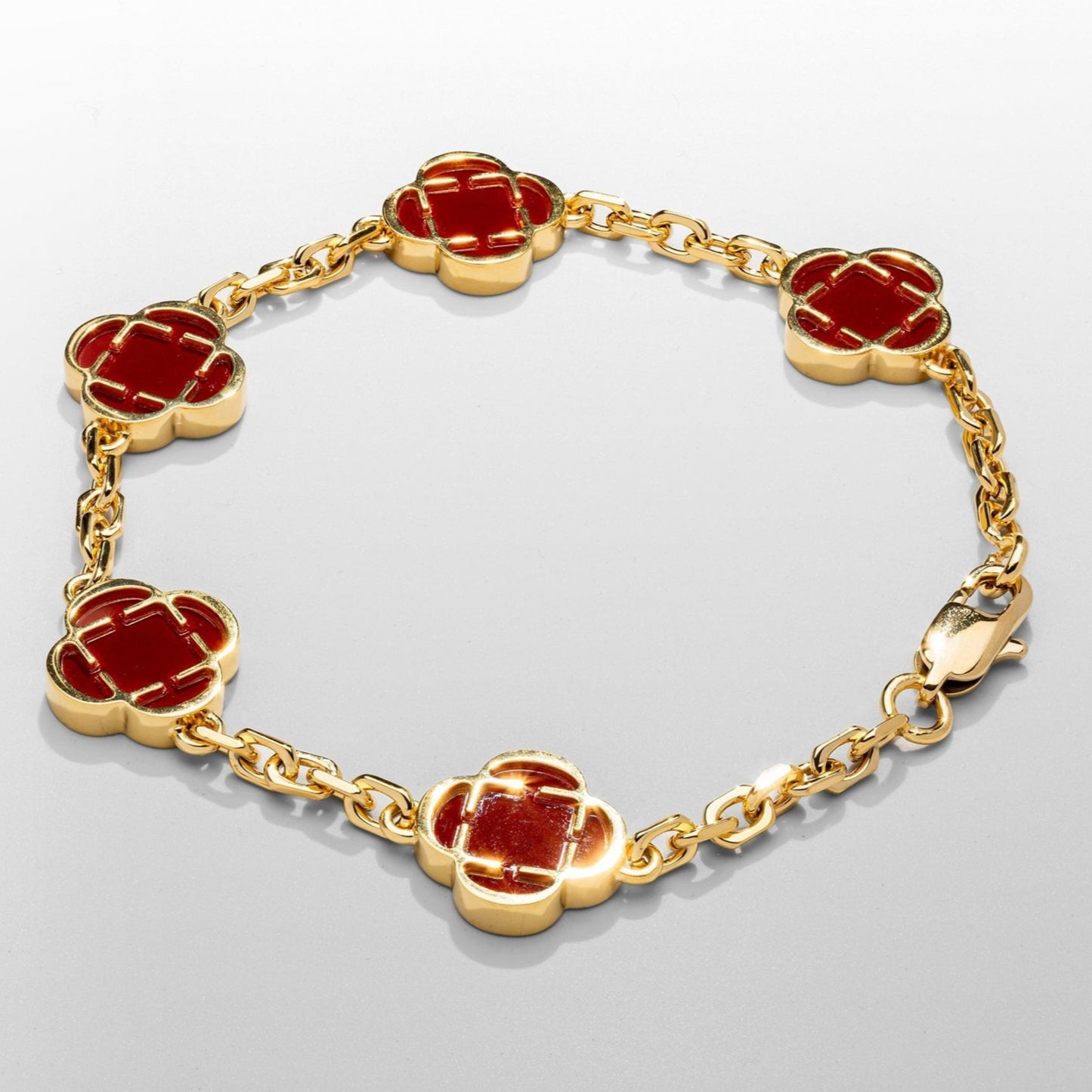Rotes Korallen-Edelsteinarmband