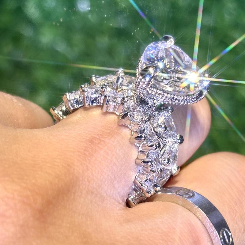 zweiteiliges neues Herz-Ring-Set