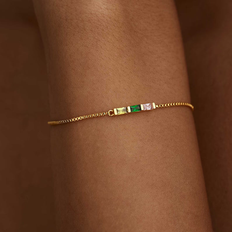 14 Karat Gold-Baguette-Armband mit Geburtssteinen