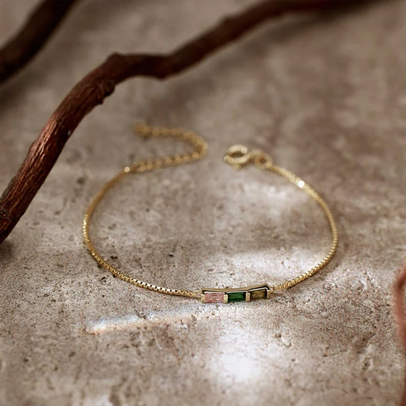14 Karat Gold-Baguette-Armband mit Geburtssteinen