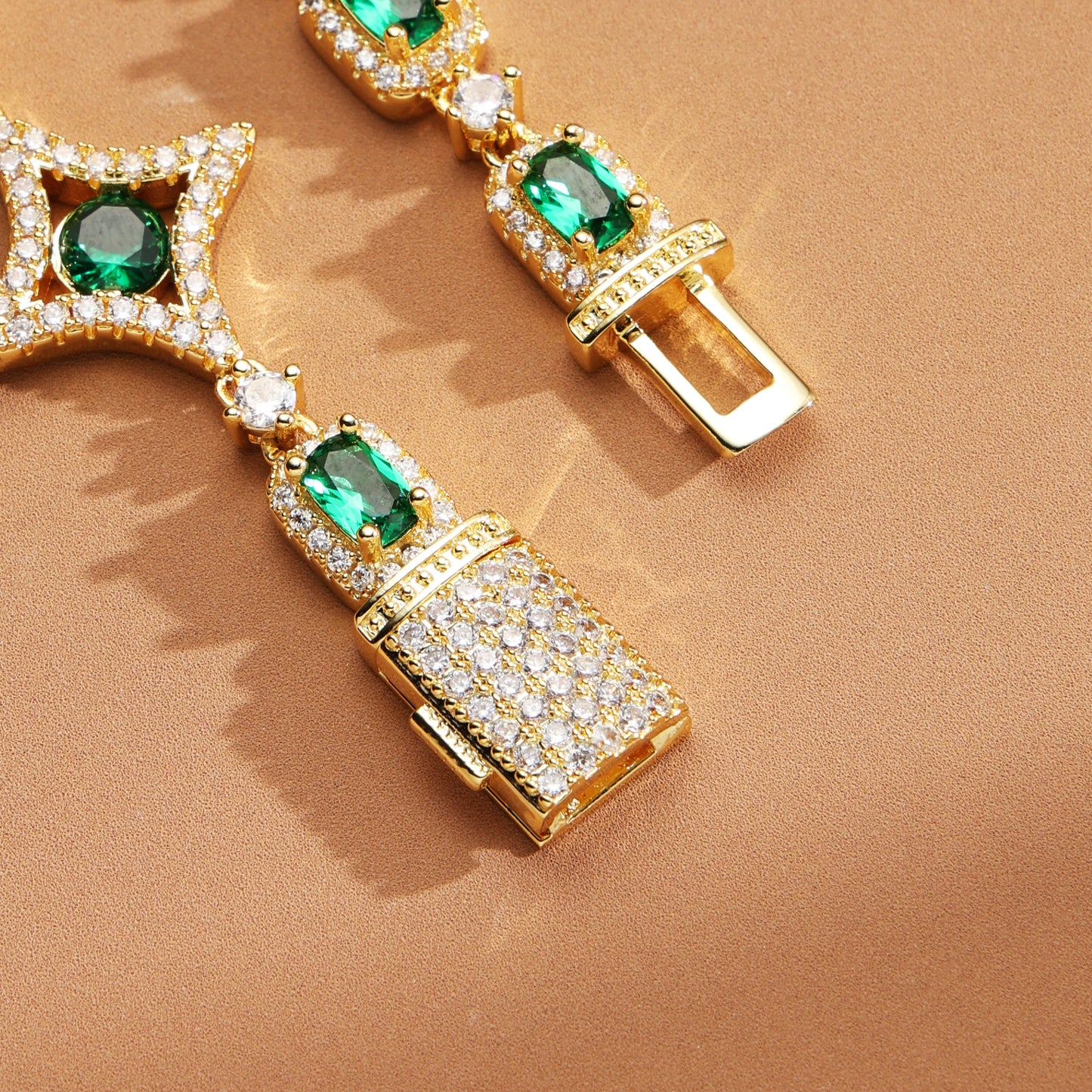 Ice-Out-Kette mit mehrfarbigen Diamanten