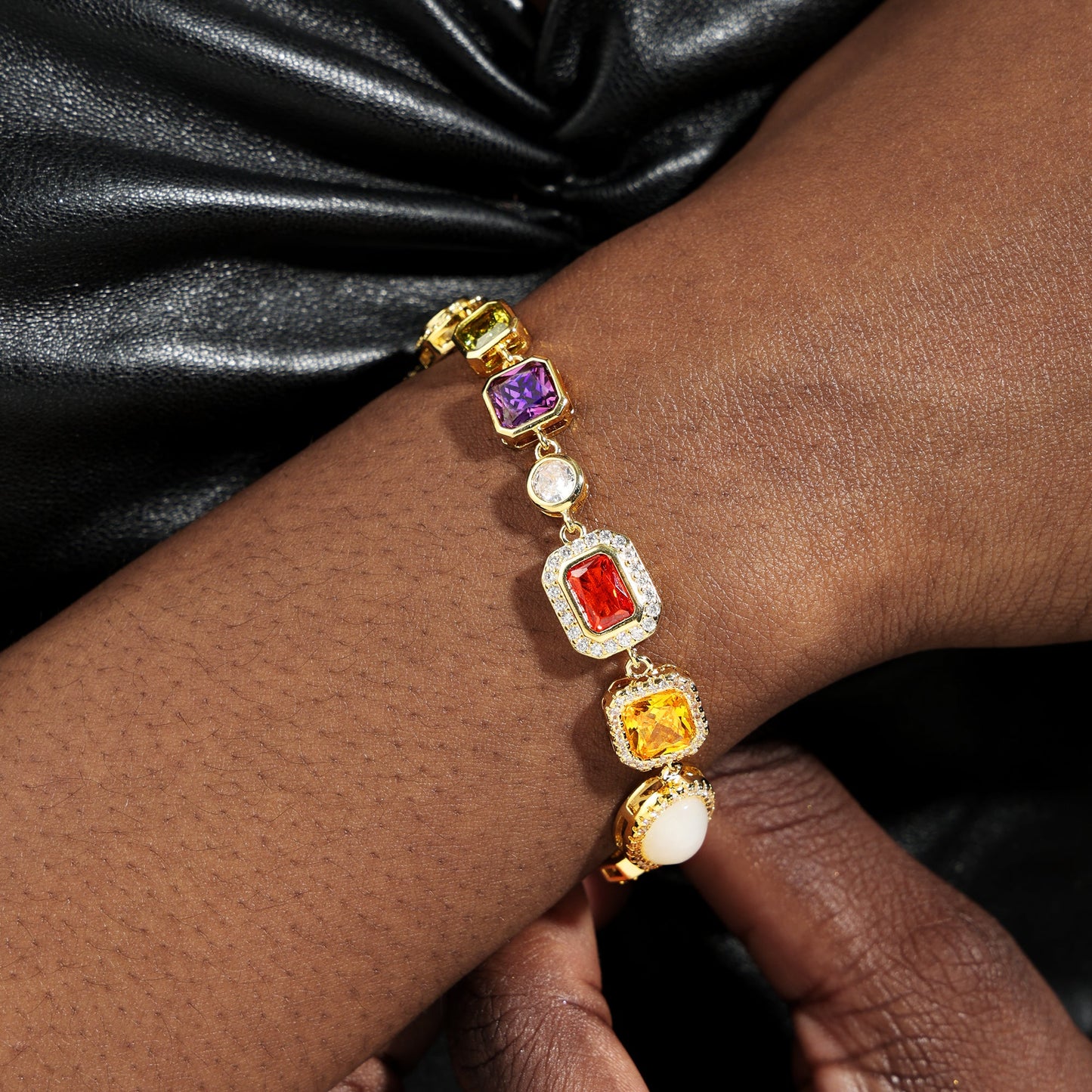 Wunderschönes Edelsteinset (Edelsteinkette und -armband)