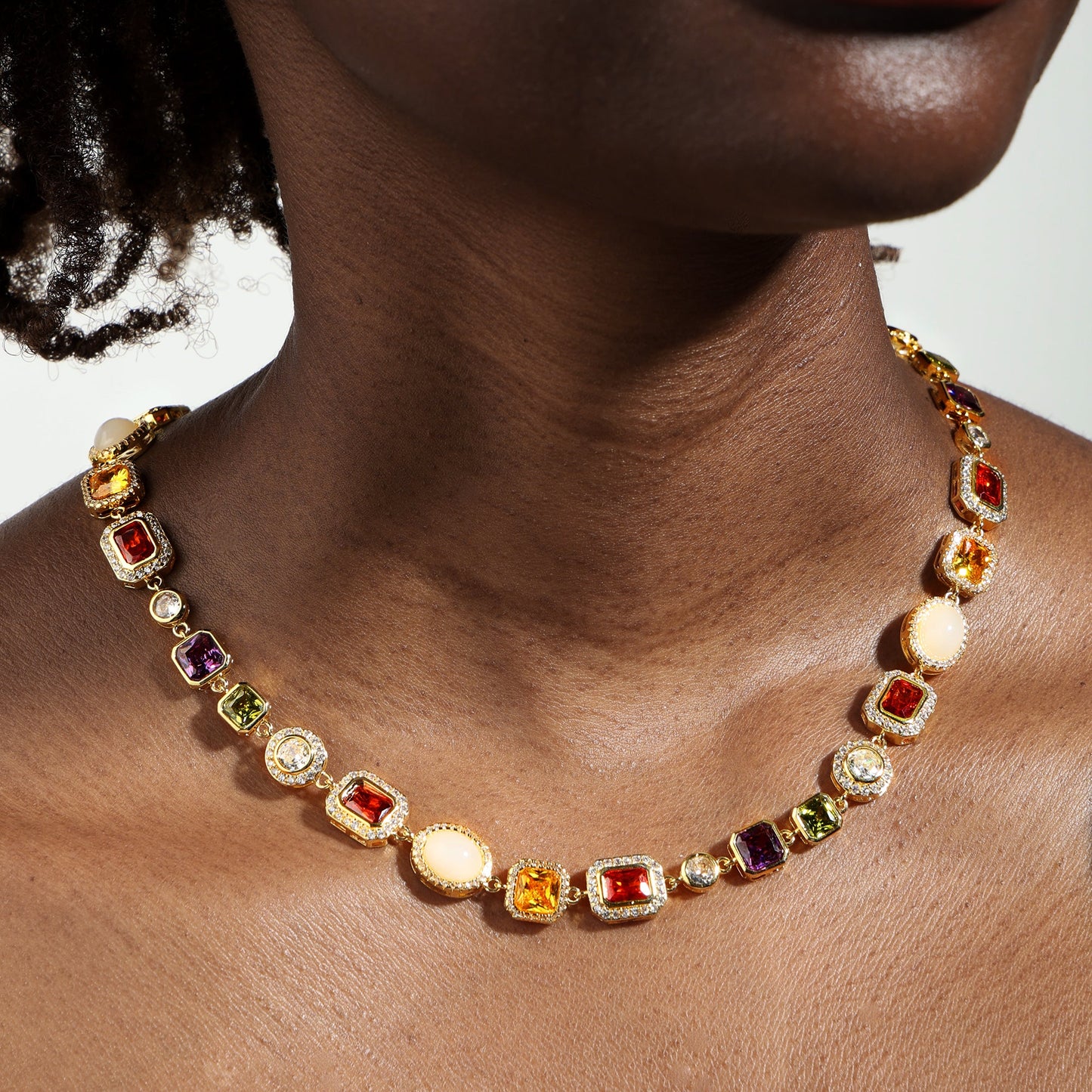 Wunderschönes Edelsteinset (Edelsteinkette und -armband)