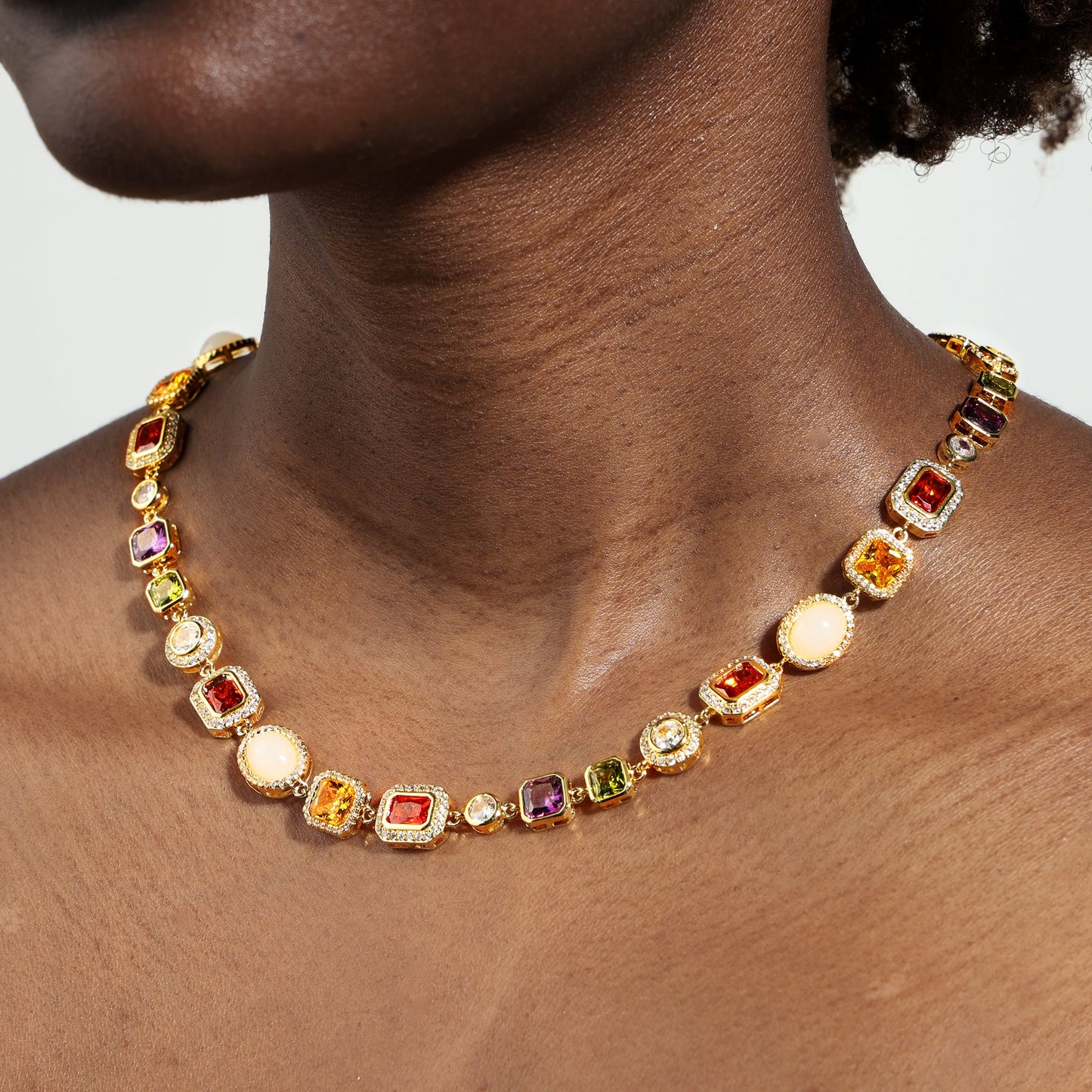 Wunderschönes Edelsteinset (Edelsteinkette und -armband)