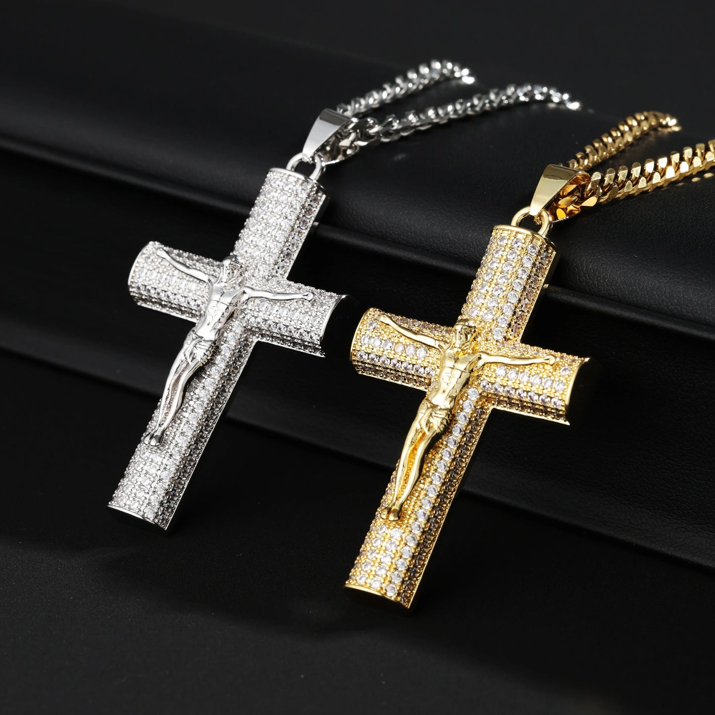 No-Fade 14K vergoldet mit Jesus Christus Kreuz