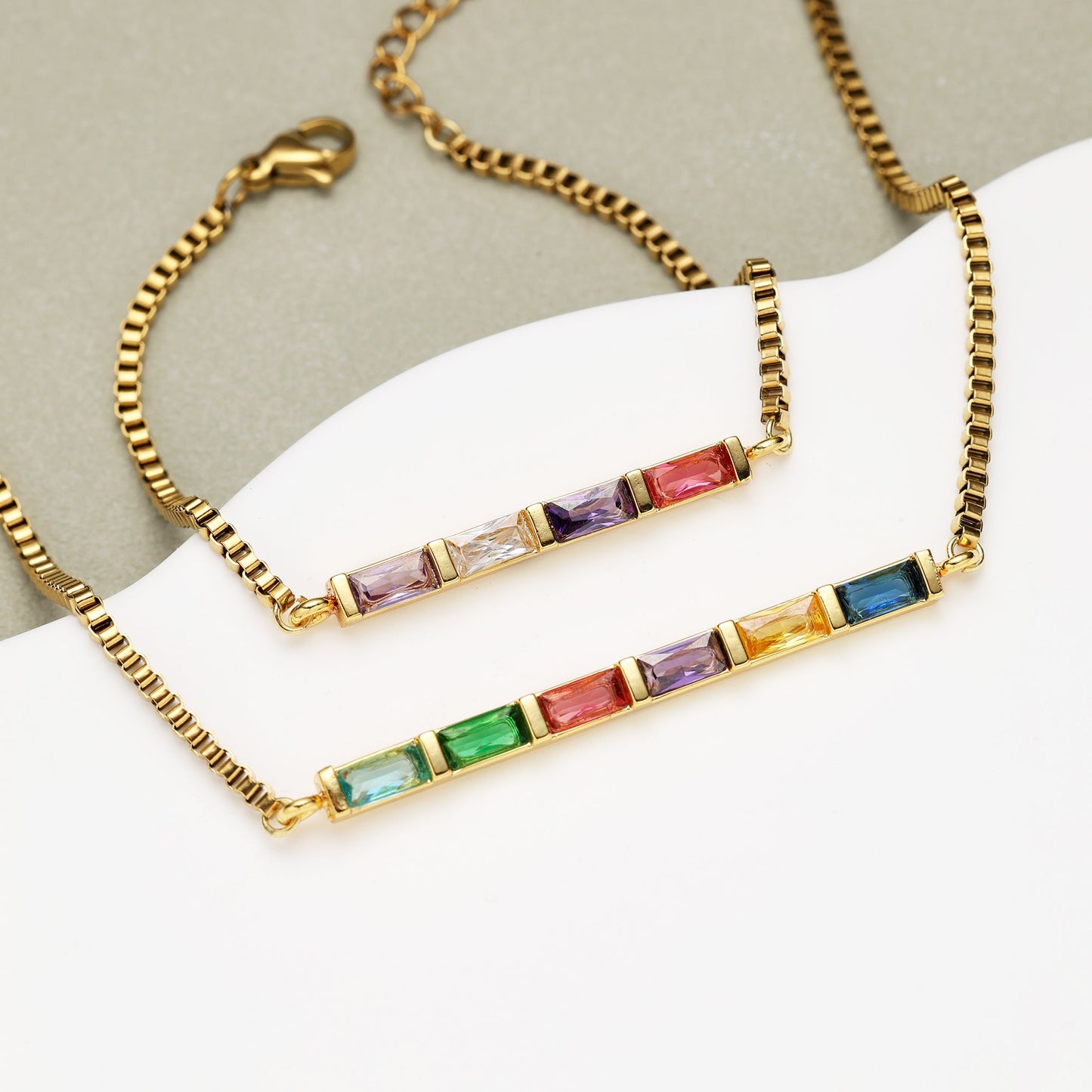 14 Karat Gold-Baguette-Armband mit Geburtssteinen