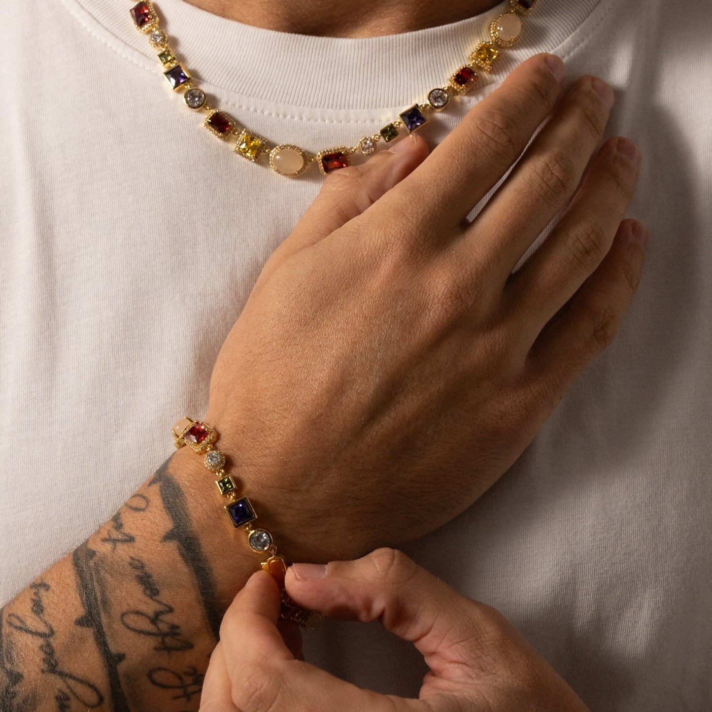 Wunderschönes Edelsteinset (Edelsteinkette und Armband)