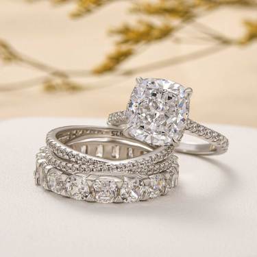 Wunderschönes 3-teiliges Ringset im Kissenschliff