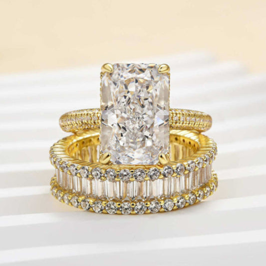 Längliches Ringset mit Radiantschliff