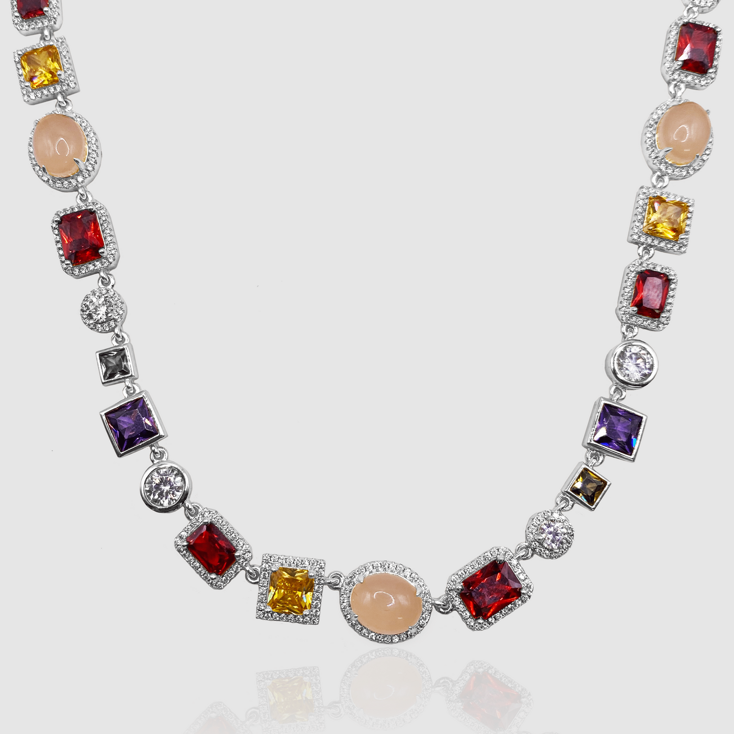 Charm-Edelstein-Halskette
