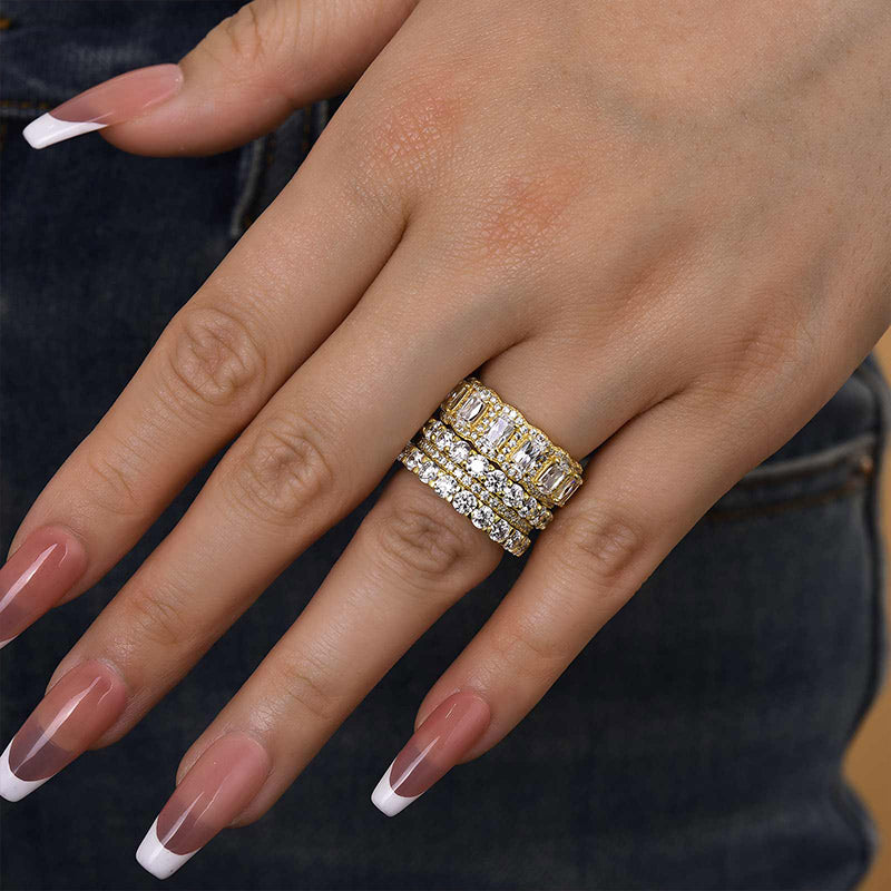 Luxuriöses 4-teiliges Ringset im Kissenschliff
