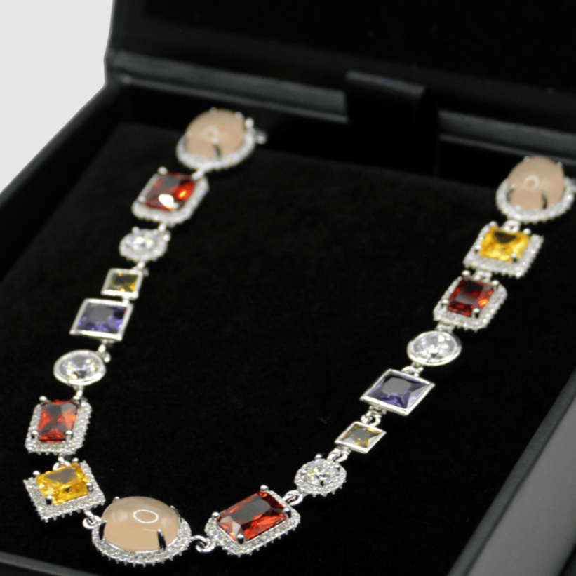 Charm-Edelstein-Halskette