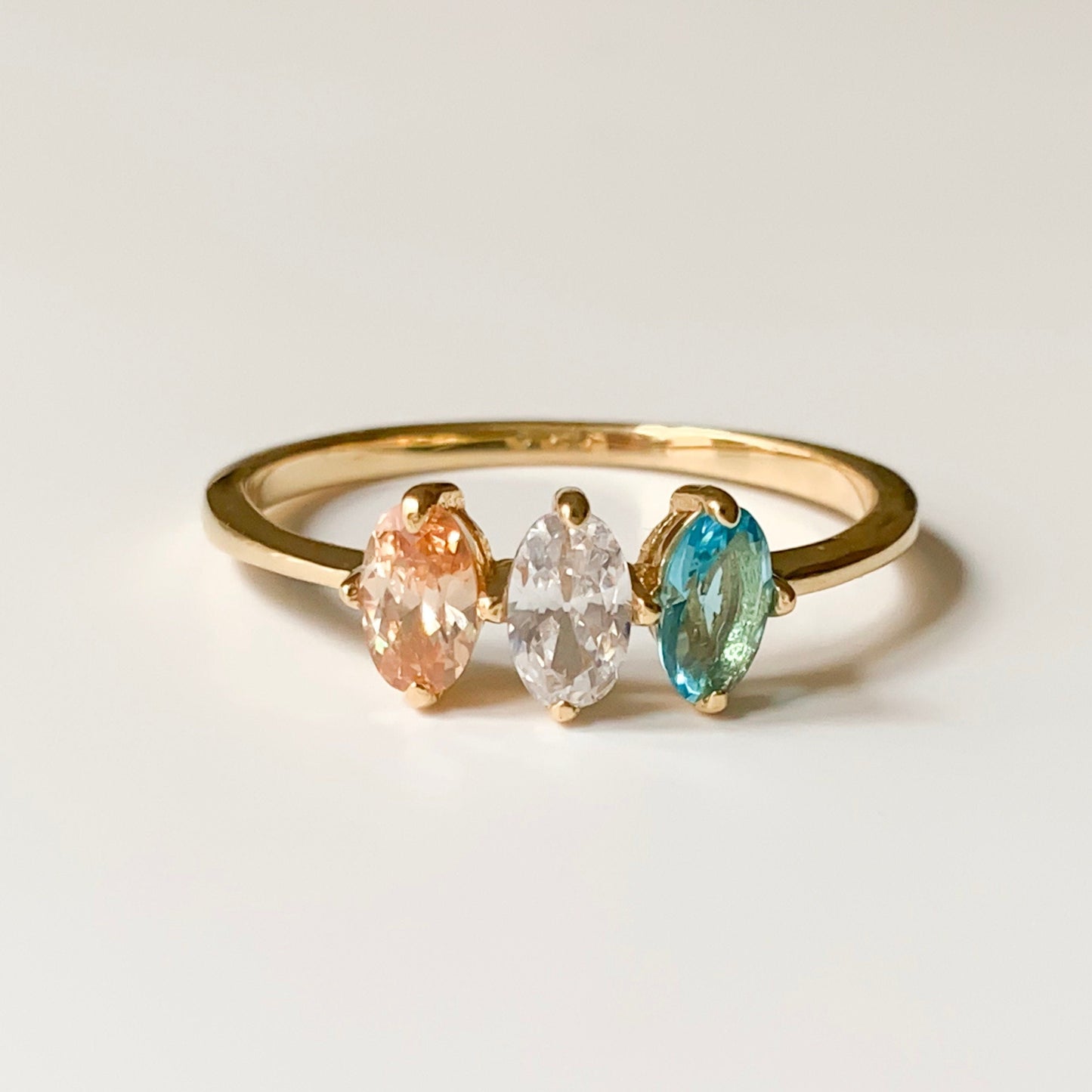 Personalisierter Geburtssteinring